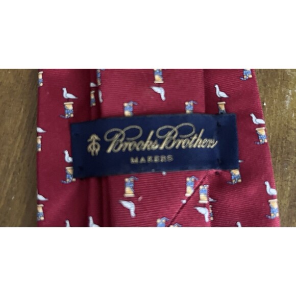 VTG 2 Brooks Brothers Italian 100% Silk Animal Print Mens Ties Chipmunk Seagull - Picture 6 of 8